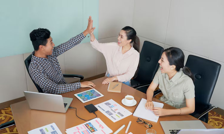 Tantangan Di Dunia Industri Bisnis Kreatif